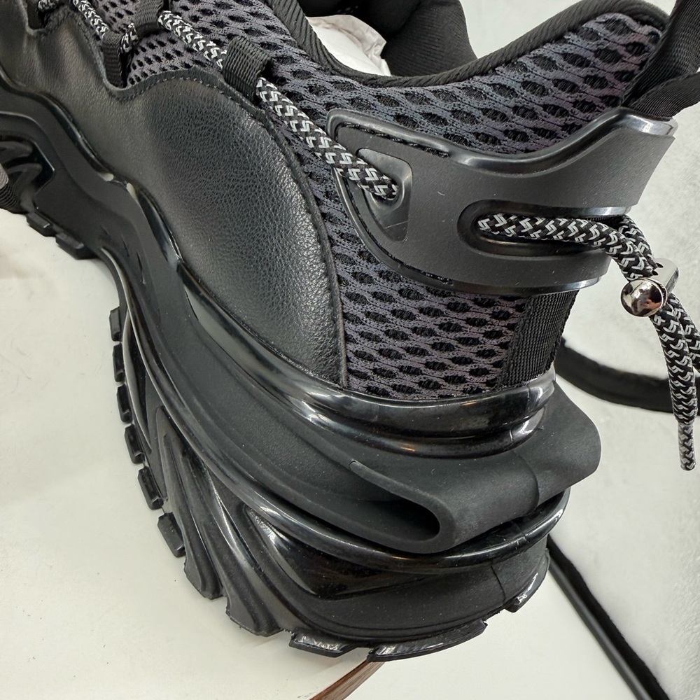 Steve Madden Baries Sneakers Black White Chunky Dad Shoes Tech Runner Streetwear - Picture 5 of 13